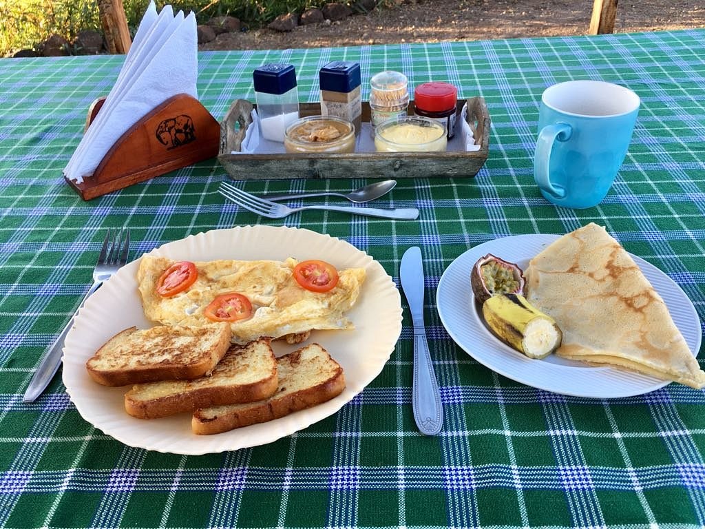 WE4Kenya Guest House - Amboseli hotel view 4