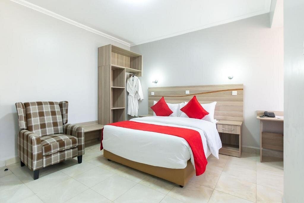 Deluxe Room - Image 1