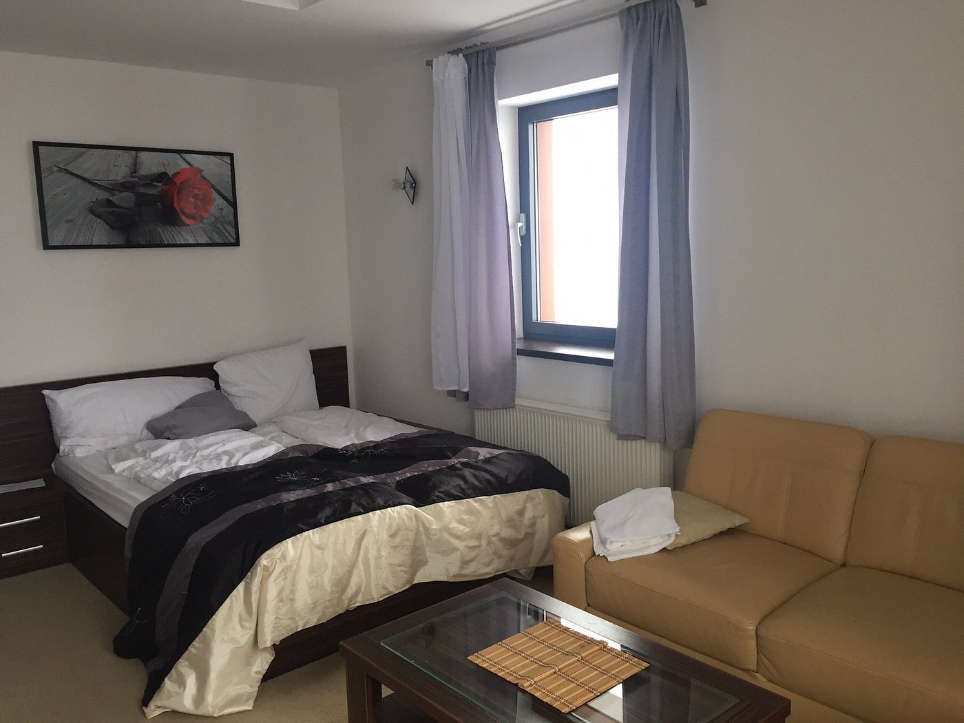 Standard Room - Image 1