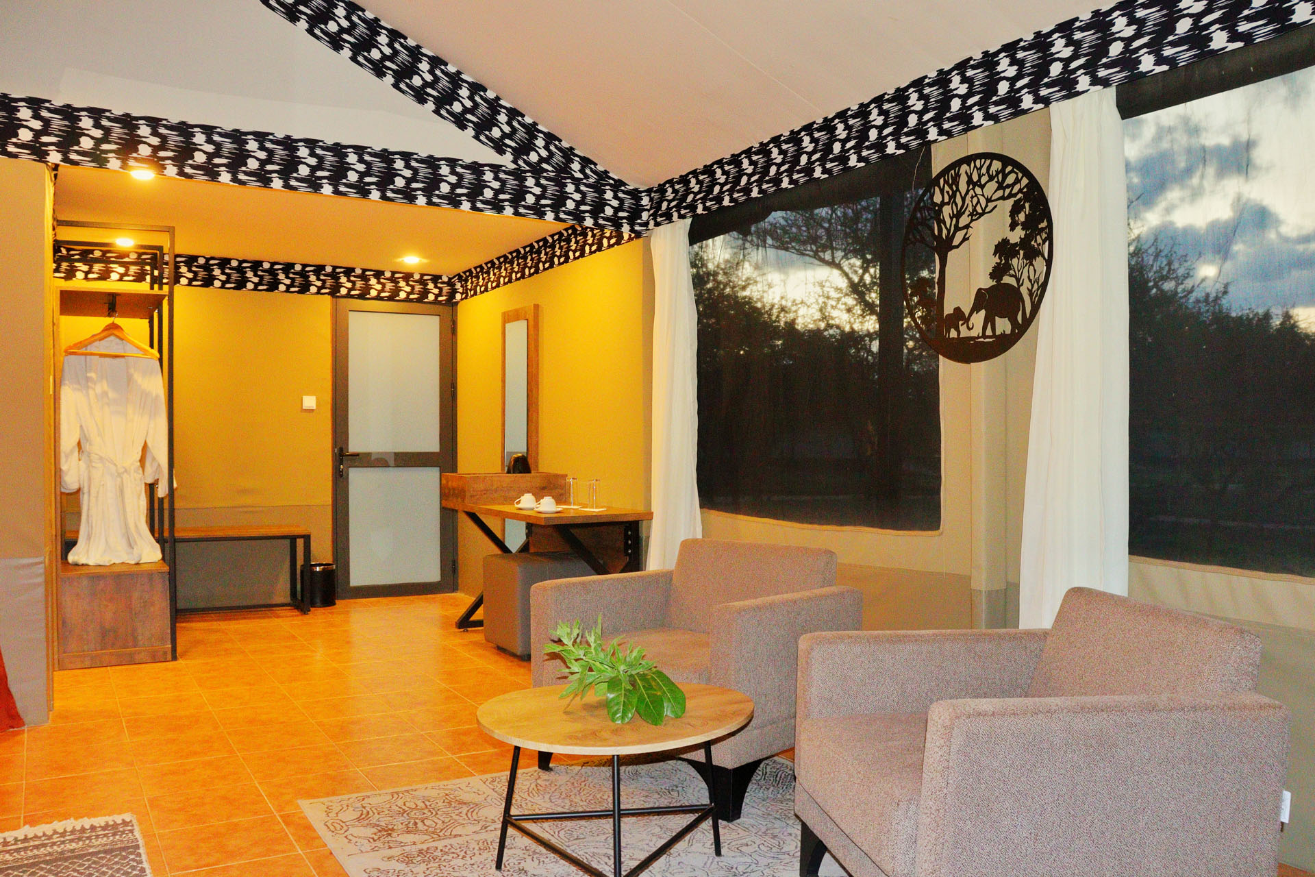 Praro Amboseli Camp gallery image 2 - Accessible hotel in Amboseli